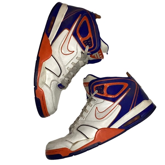 Men’s 2011 Nike Air Flight Falcon Knicks Sneakers Size 13 - Picture 2 of 6